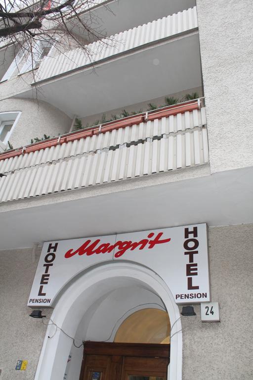 Hotelpension Margrit Berlin Dış mekan fotoğraf
